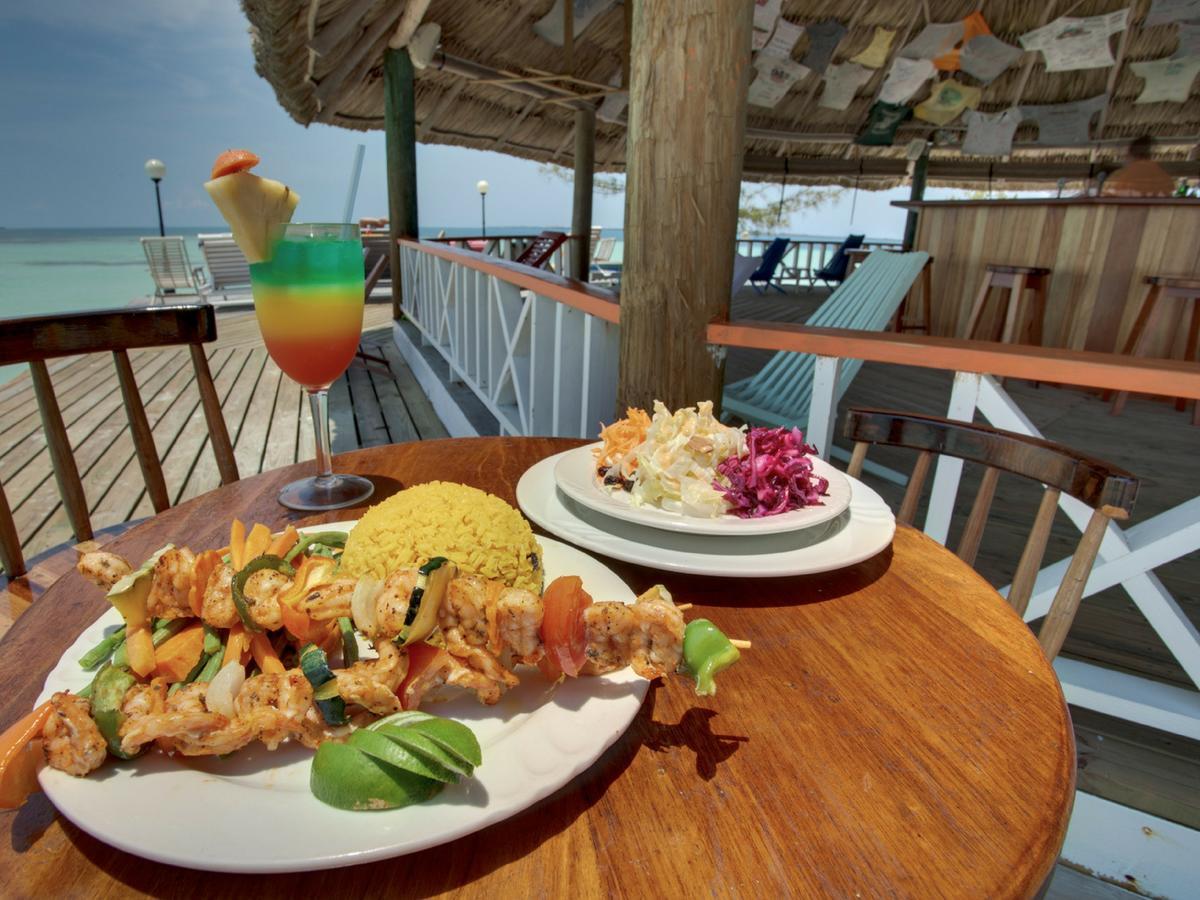 Coco Plum All Inclusive Resort Dangriga Zewnętrze zdjęcie